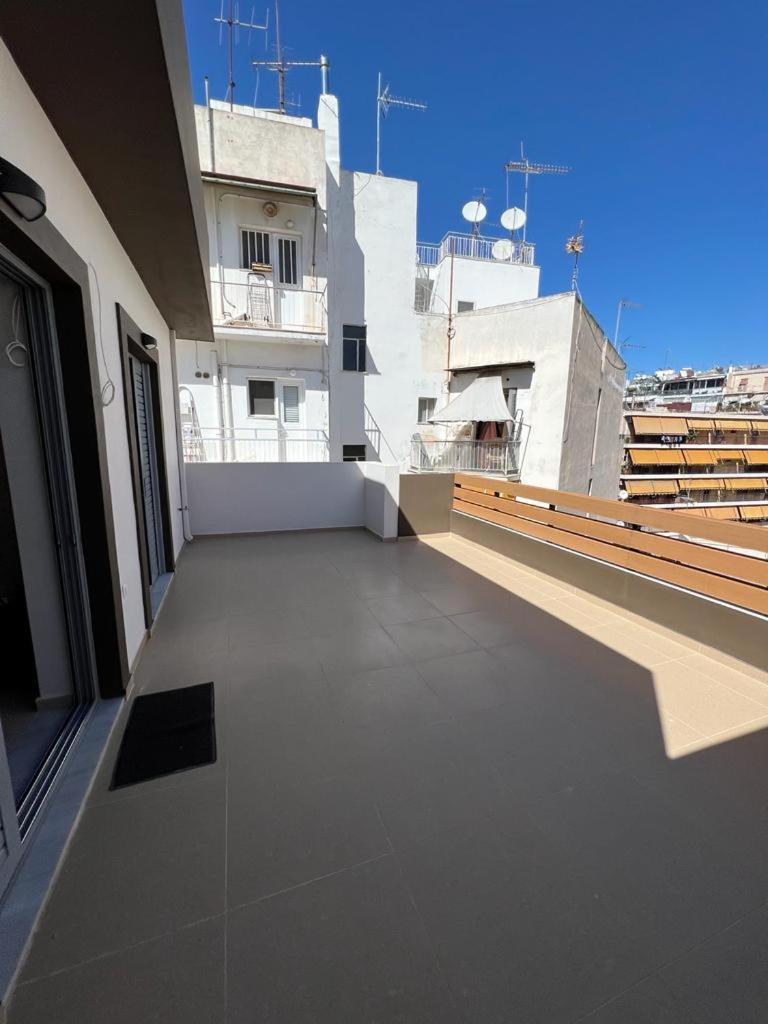 Apartamento Luxury Penthouse Near Acropolis Atenas Exterior foto